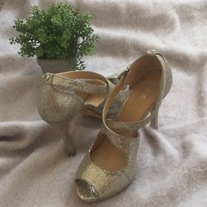 MICHAEL Michael Kors Georgia Leather Heels